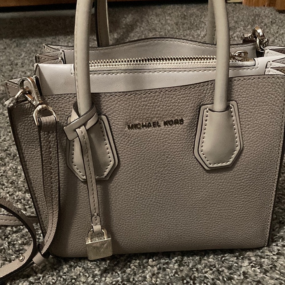 Michael Kors crossbody purse